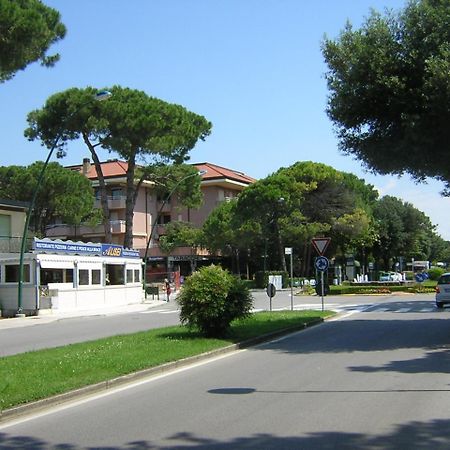 Cond Primavera Lignano Sabbiadoro Eksteriør bilde