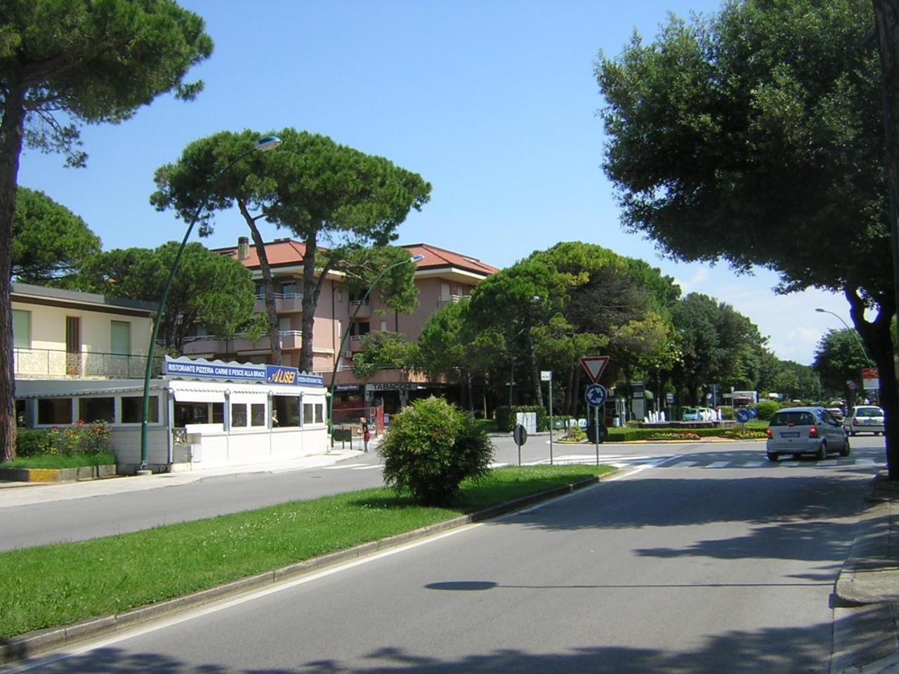 Cond Primavera Lignano Sabbiadoro Eksteriør bilde